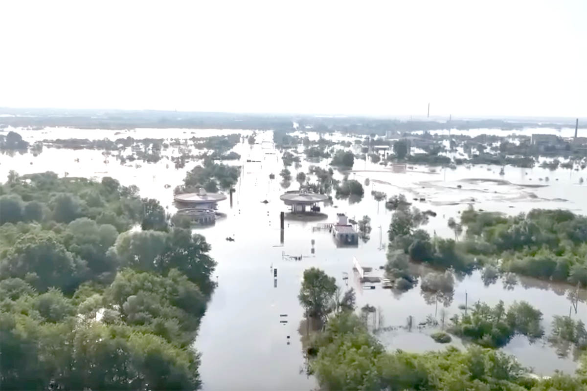 Затопленные Олешки, левый берег Херсонской области. Скриншот видео Лига.Новини