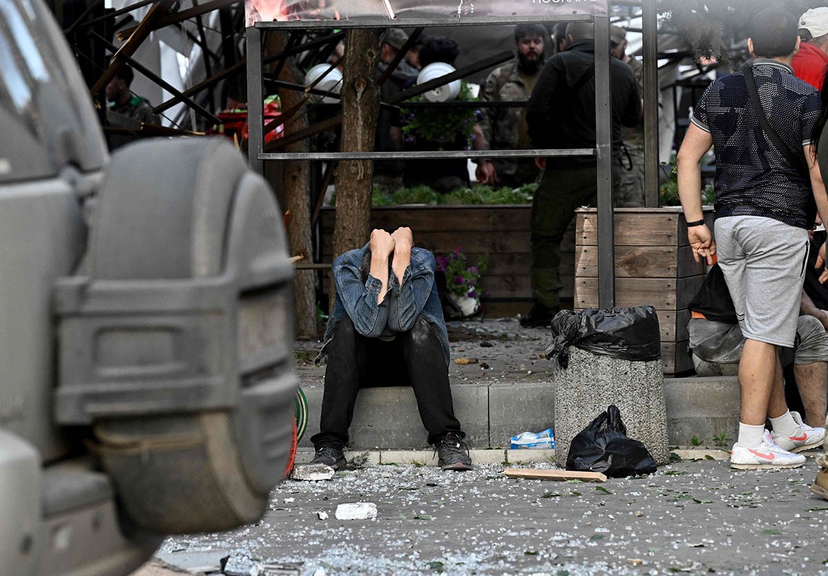 Последствия российского ракетного удара по Краматорску. Фото Genya SAVILOV/AFP/Scanpix/Leta