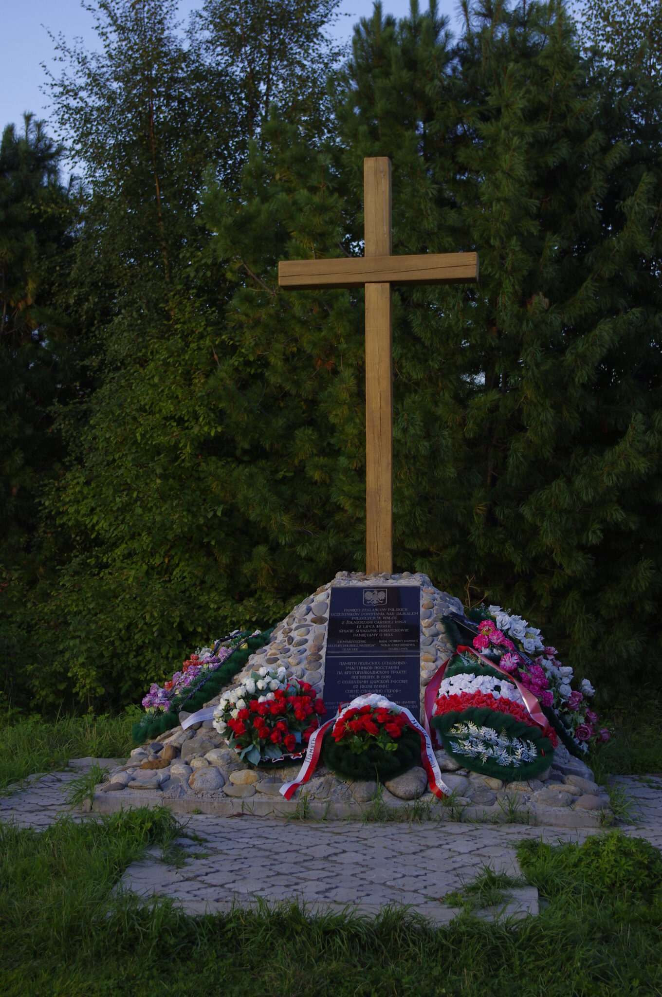 Крест в память о битве при Мишихе во время Забайкальского восстания. Фото Wikimedia Commons