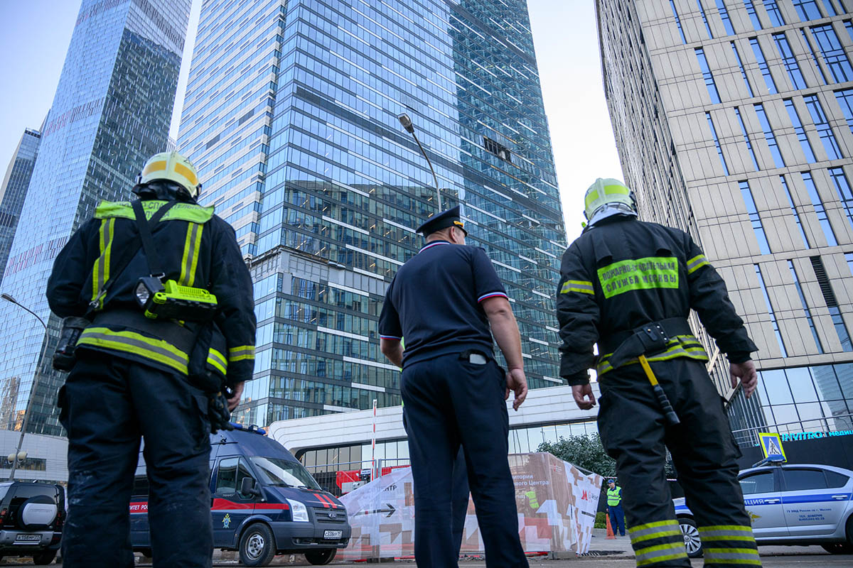 Последствия атаки беспилотников в деловом районе «Москва-Сити», 1 августа 2023 года. Фото AP Photo/Scanpix/LETA