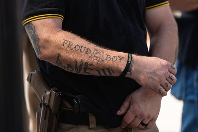 Участник движения Proud Boys. Фото REUTERS/Cheney Orr/Scanpix/LETA