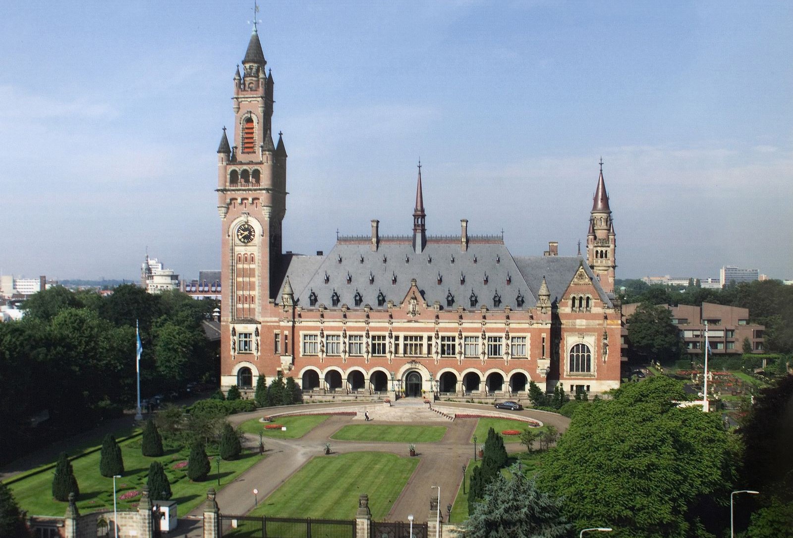 Международный суд ООН в Гааге. Фото Википедия.
