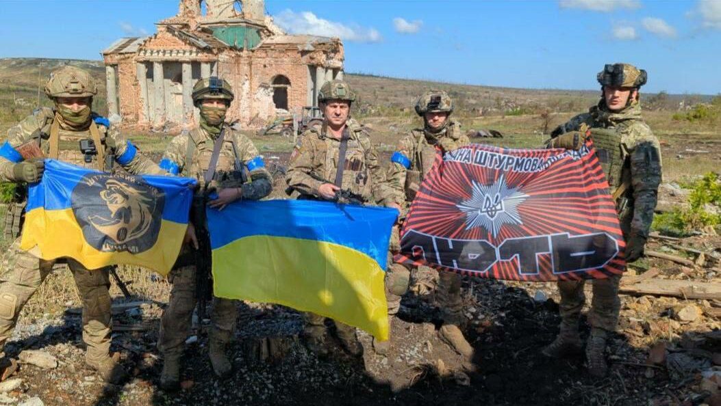 Украинские военные под Клещеевкой 17 сентября. Фото Telegram-канал Андрея Ермака.