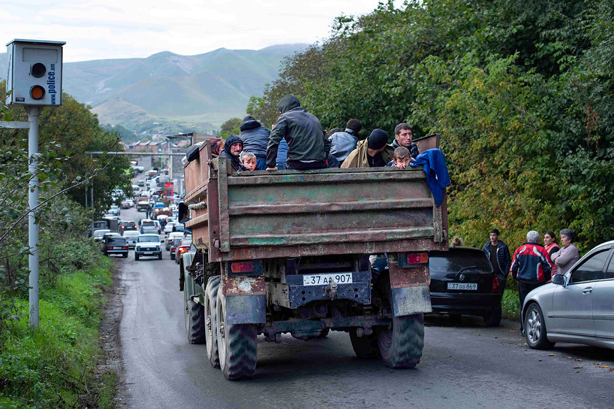 Беженцы из Нагорно-Карабахского региона, Армения, 26 сентября 2023 года. Фото Gayane Yenokyan/AP Photo/Scanpix/Leta