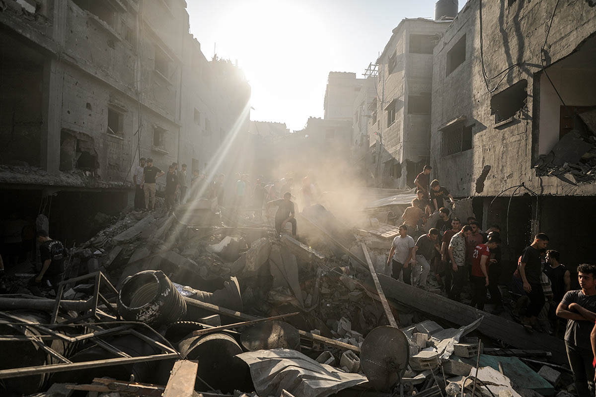 Разрушенный при авиаударе Израиля дом в лагере беженцев Шати на западе сектора Газа, 12 октября 2023 года. Фото HAITHAM IMAD/EPA/Scanpix/LETA
