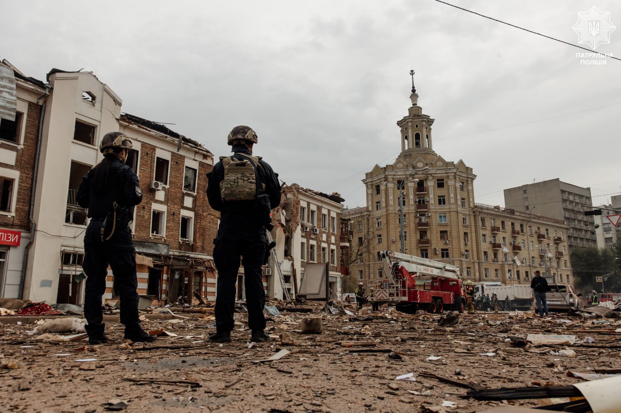 Последствия удара по Харькову в ночь на 6 октября 2023 года. Фото МВД Украины
