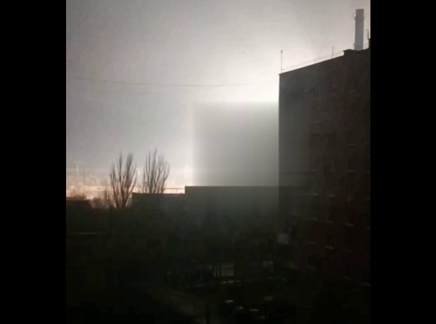 Взрыв в Донецке в ночь на 26 ноября. Скриншот из видео «Украина сейчас».