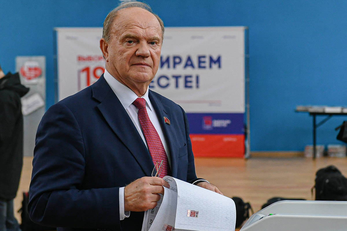 Геннадий Зюганов голосует на выборах в Москве, 19 сентября 2021 года. Фото Evgeny Sinitsyn/Imago/Scanpix/LETA