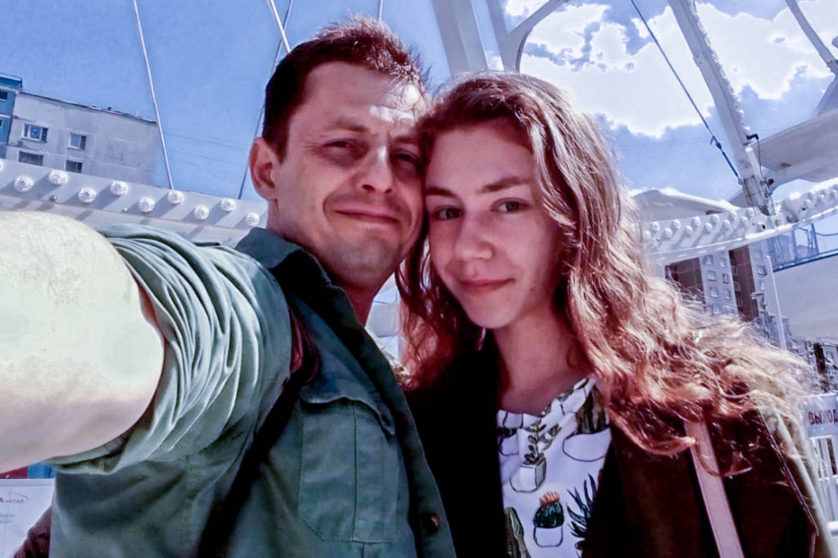 Илья Андреев и его жена Яна. Фото Telegram-канал Astra.
