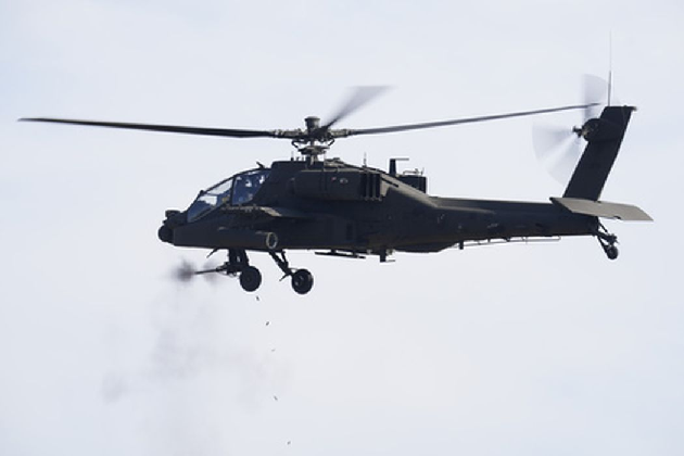 Boeing AH-64E Apache. Фото AP Photo/Lee Jin-man/Scanpix/LETA