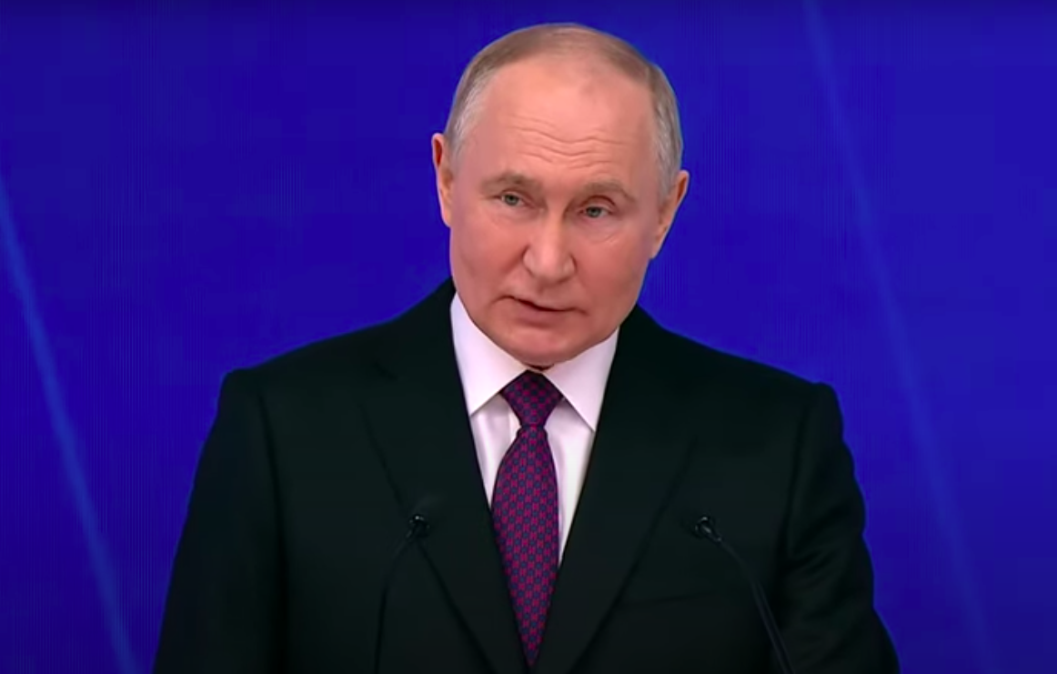 Президент Путин обращается к Федеральному Собранию, февраль 2024. Скриншот канала  "Комсомольская Правда" / Youtube