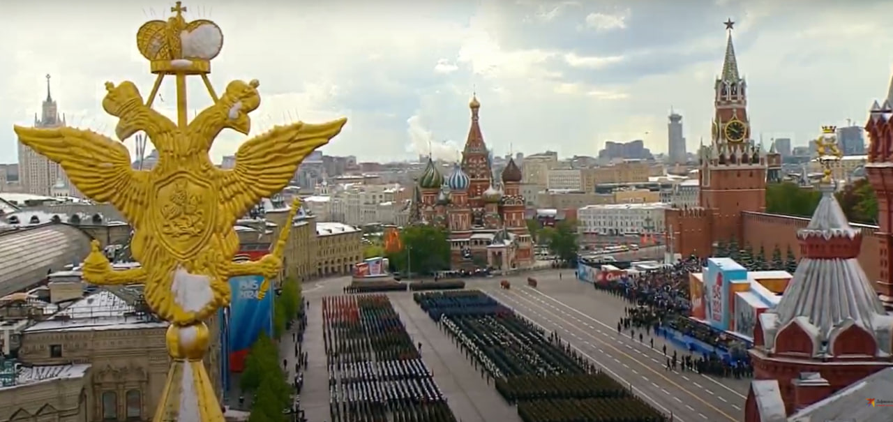 Начало Парада Победы на Красной площади. Кадр трансляции