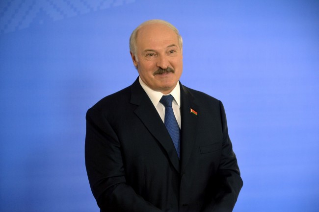 2716955 10/11/2015 President of Belarus Alexander Lukashenko at polling station No. 1 of Minsk's Central District during presidential election in Belarus. Viktor Tolochko/RIA Novosti