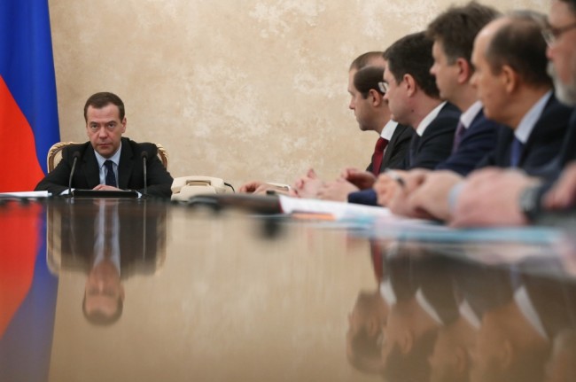 Дмитрий Медведев на заседании правительственной комиссии. Фото Sputnik/Scanpix