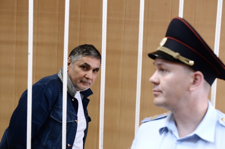 Шакро во время рассмотрения ходатайства о его аресте. Фото: Sputnik / Scanpix