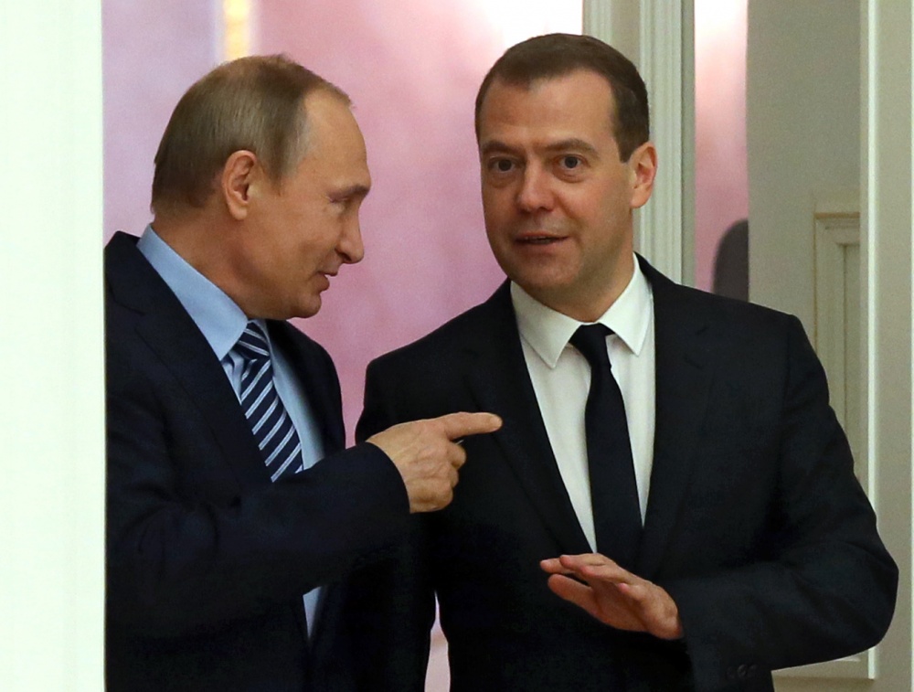 Владимир Путин и Дмитрий Медведев. Фото: Sputnik / Scanpix