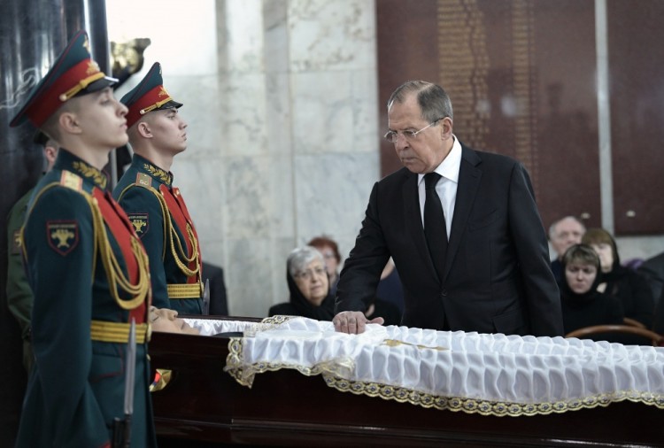 3000442 12/22/2016 Russian Foreign Minister Sergei Lavrov at the ceremony to pay last respects to Russian Ambassador to Turkey Andrei Karlov, at the Russian Foreign Ministry. Aleksey Nikolskyi/Sputnik