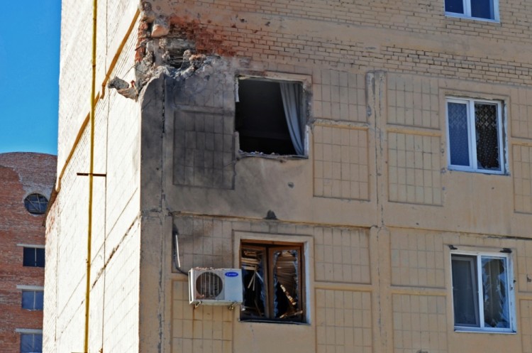 3018844 01/31/2017 An apartment block on Listoprokatchikov Street in Kuibyshevsky district of Donetsk was damaged in a shelling by the Ukrainian army. Mikhail Parhomenko/Sputnik