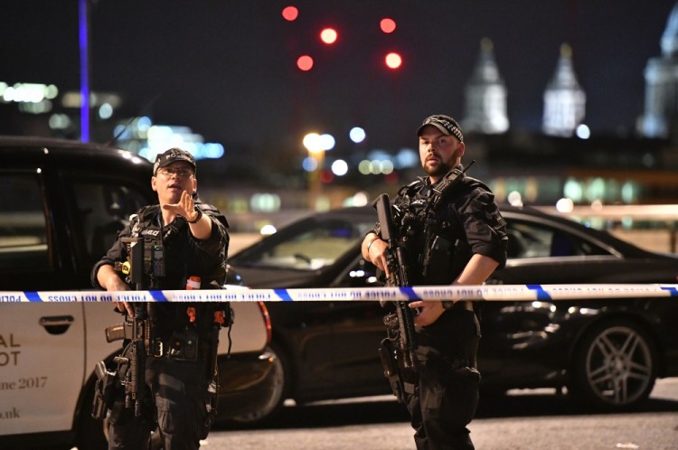 Полиция на Лондонском мосту. Фото PA Wire/Scanpix