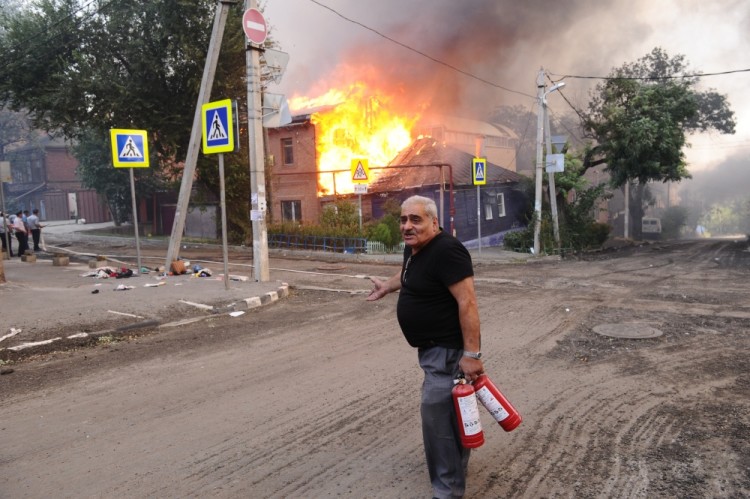 3174918 08/21/2017 Fire in a residential area in Rostov-on-Don. Sergey Pivovarov/Sputnik