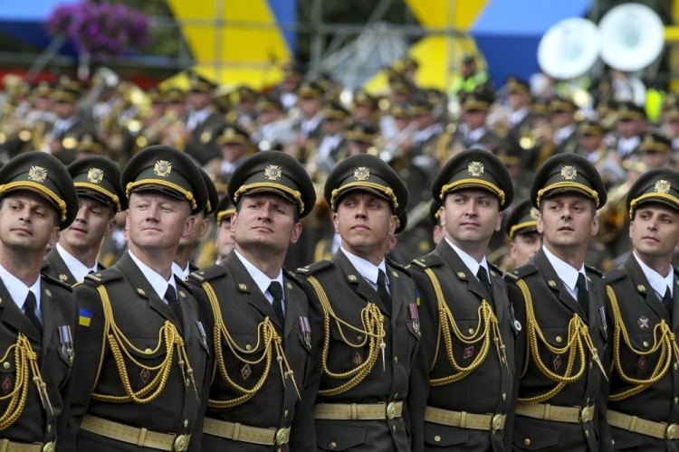 3176866 08/24/2017 Ukrainian soldiers during a parade to mark Independence Day in Kiev. (Image provided by a third party. For editorial use only. Archiving, commercial use or advertising is prohibited). Mikhail Markiv/President of the Ukraine Press-Service