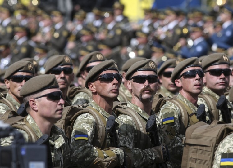 3176867 08/24/2017 Ukrainian soldiers during a parade to mark Independence Day in Kiev. (Image provided by a third party. For editorial use only. Archiving, commercial use or advertising is prohibited). Mikhail Markiv/President of the Ukraine Press-Service