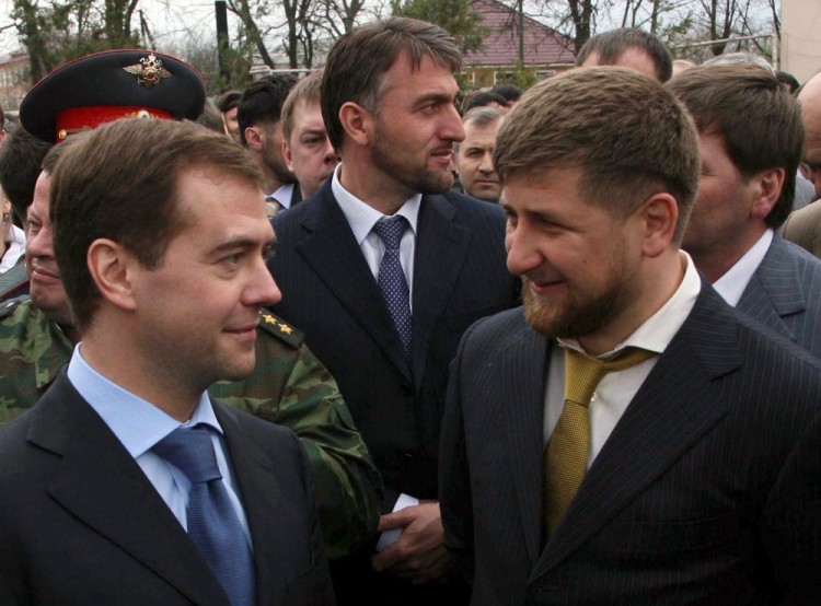 Президент РФ Дмитрий Медведев и глава Чечни Рамзан Кадыров в 2009 году. Фото: AP / Scanpix