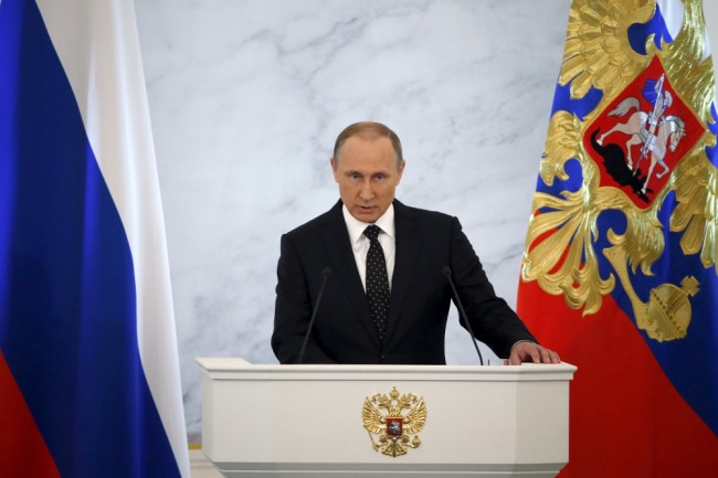 Владимир Путин обращается к Федеральному собранию, 3 декабря 2015 года. Фото Reuters/Scanpix