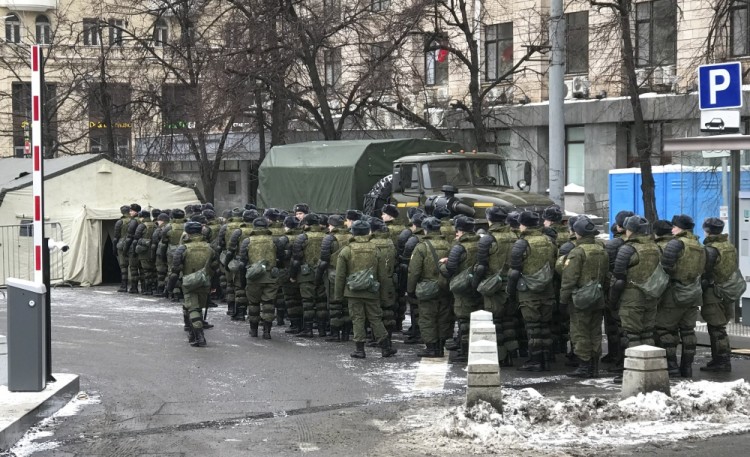 Внутренние войска МВД в ожидании акции протеста. Москва, 28 января. REUTERS/Scanpix