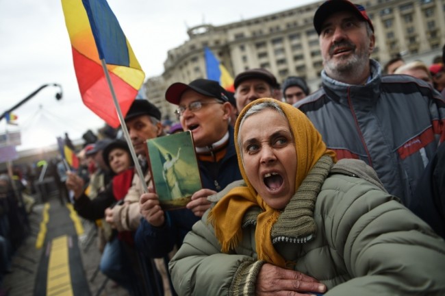 Митинг в поддержку СМИ. Бухарест. Фото: AFP/Scanpix