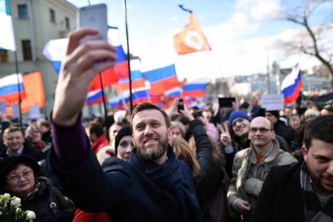 Алексей Навальный на марше памяти Бориса Немцова. Фото  AFP/Scanpix