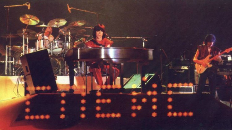 Маруани на концерте группы Space в Олимпийском в 1983 году. Фото: Georgesyvonne / Wikimedia Commons / CC BY-SA 4.0