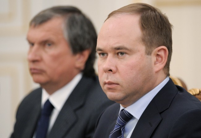 Игорь Сечин и Антон Вайно. Фото: RIA Novosti / Scanpix