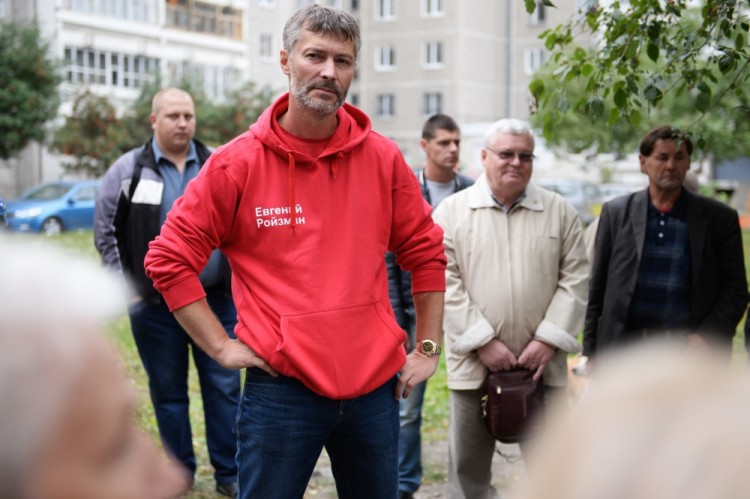 Основатель фонда «Город без наркотиков» и глава Екатеринбурга Евгений Ройзман во время избирательной кампании 2013 года. Фото: RIA Novost / Scanpix