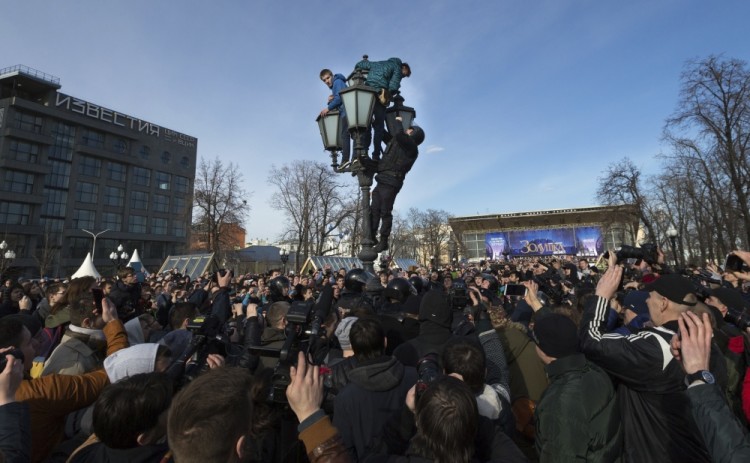 Участники протеста 26 марта в Москве. Фото AP/Scanpix